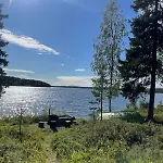 Kuonti-ruka, Kelohirsimoekki Jaerven Rannalla Holiday home Kuusamo