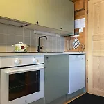 Kuonti-ruka, Kelohirsimoekki Jaerven Rannalla Holiday home