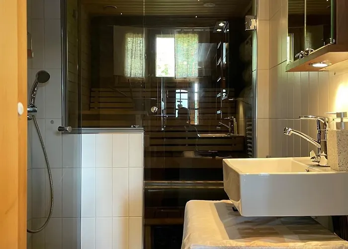 Hébergement de vacances Kuonti-ruka, Kelohirsimoekki Jaerven Rannalla